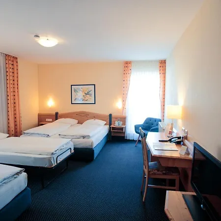 Hotel Waldeck Garni Kist Exterior photo