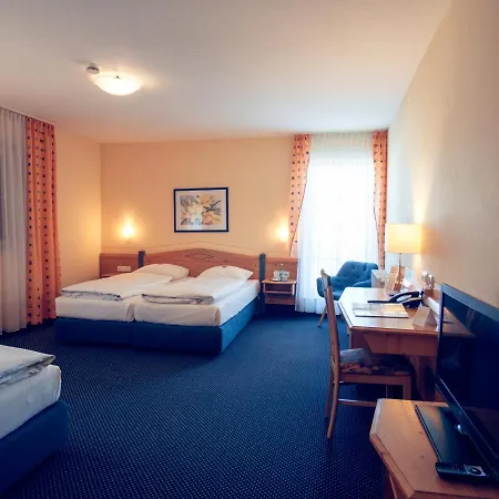 Hotel Waldeck Garni Kist Exterior photo